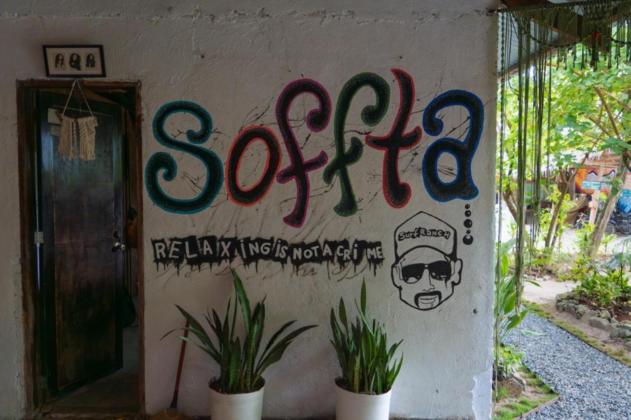 Albergue Soffta Surf Ranch General Luna  Exterior foto